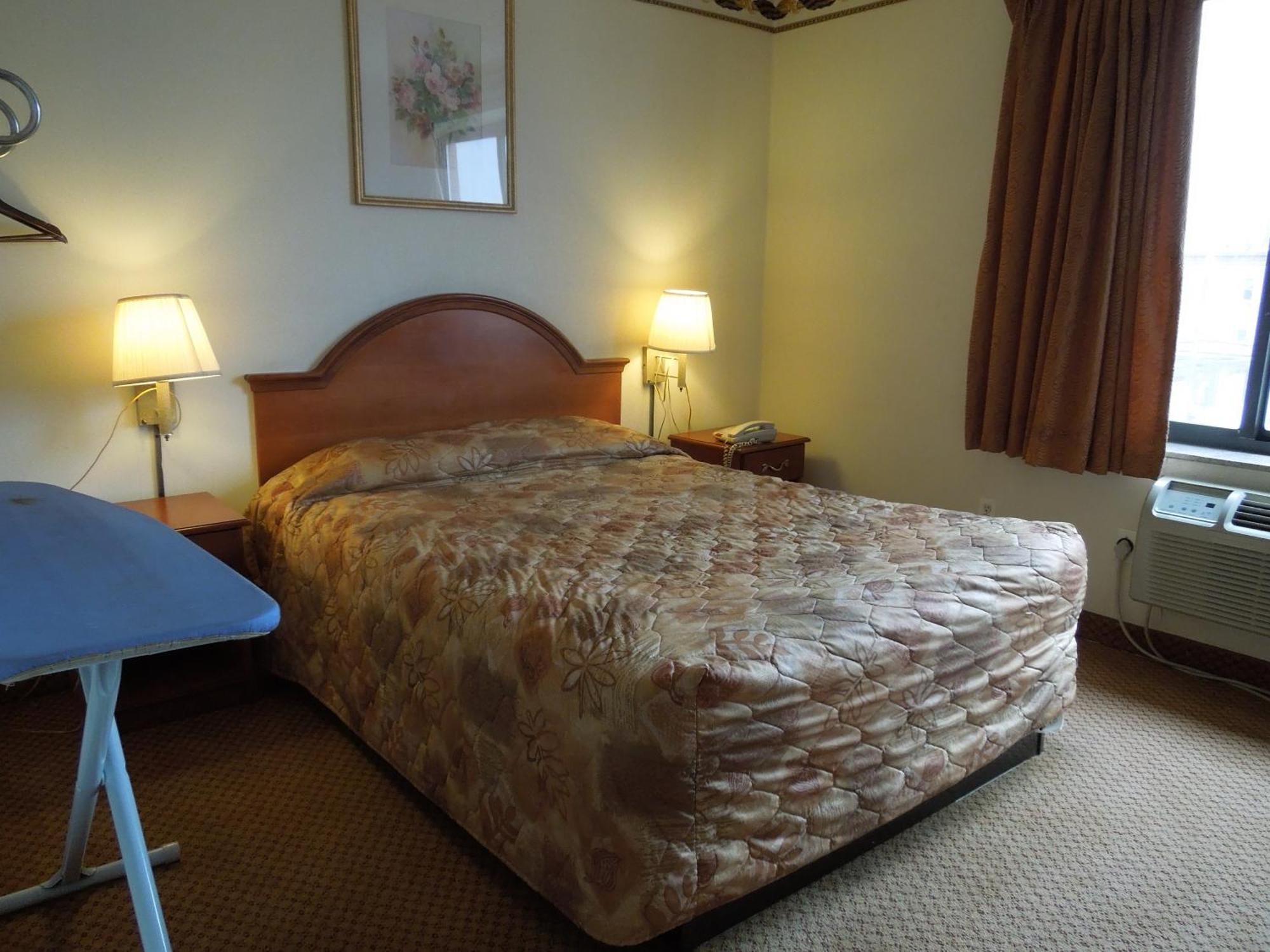 Red Carpet Inn Brooklyn New York Bagian luar foto